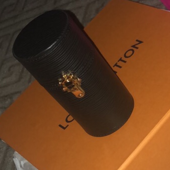 100ML TRAVEL CASE - Picture 2 of 2